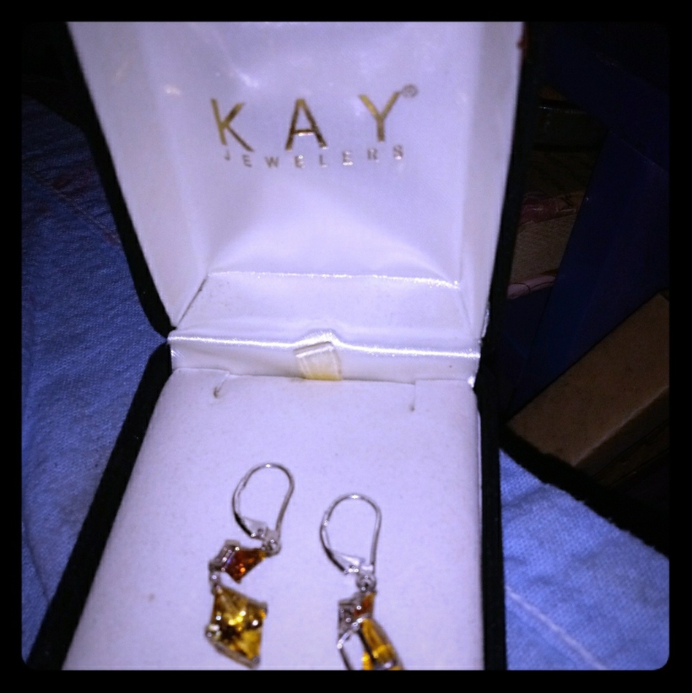 Kay jewelers earrings